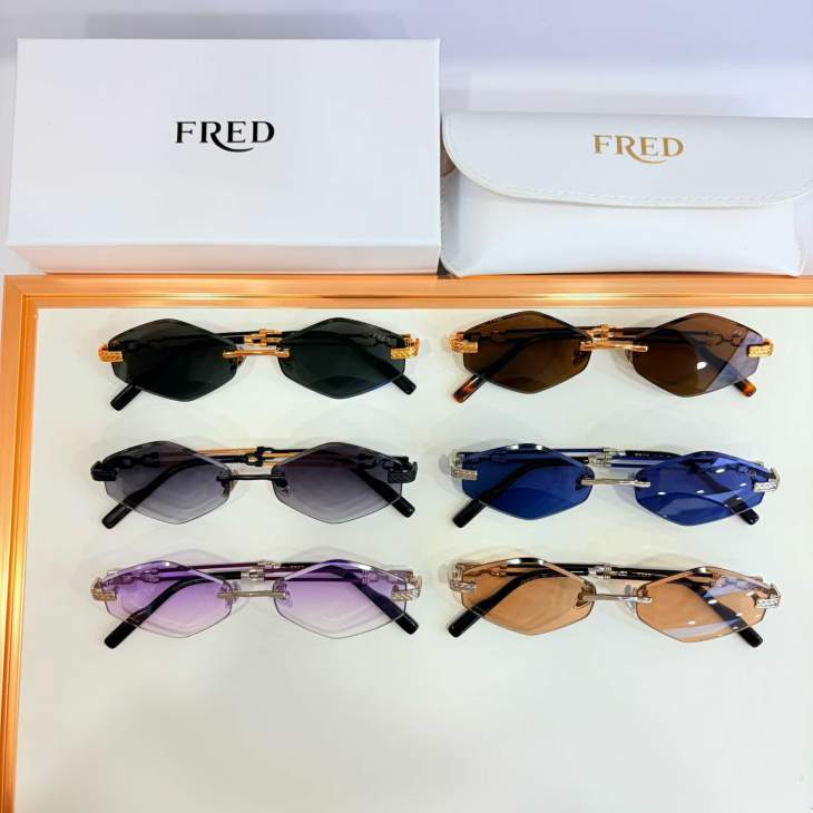 Picture of Fred Sunglasses _SKUfw80442219fw